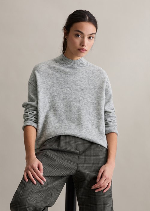 Knitted sweater regular — Stone Melange