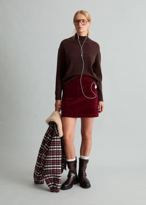 Pull en tricot regular Dark Brown Melange en vue de face