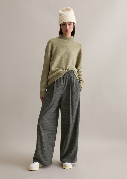 Knitted sweater regular — Medium Green Melange