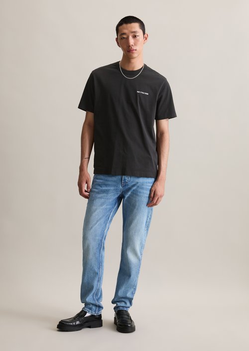 Relaxed T-shirt — Black