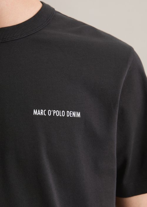 Relaxed T-shirt — Black