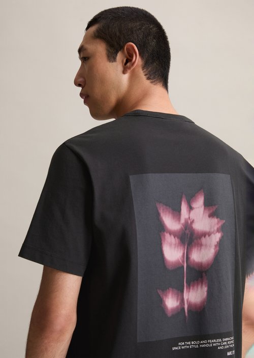 Relaxed T-shirt — Black