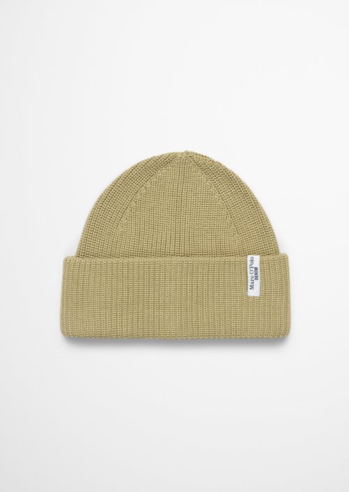 Knitted hat — Artichoke Leaf