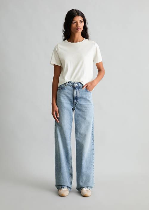 Jeans Model Tomma wide Light Blue in Frontalansicht