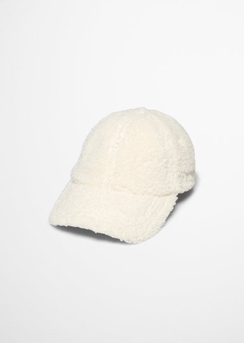 Teddy cap — White Blush