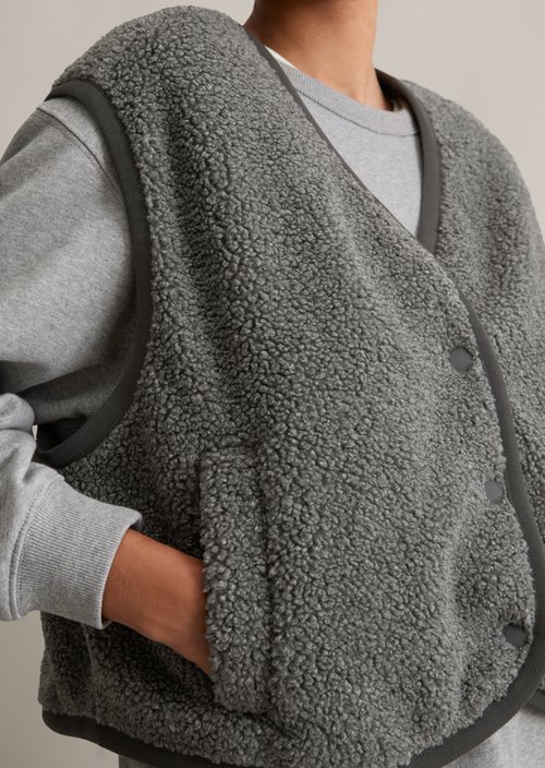 Relaxed teddy vest — Anthra Melange