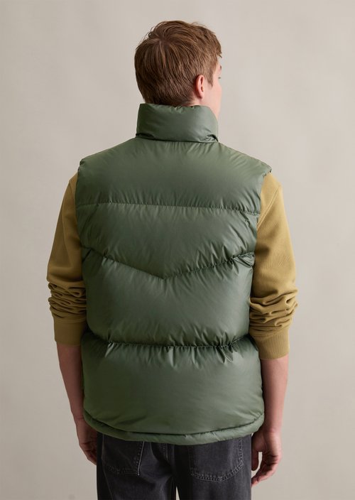Regular puffer down vest — Pineneedle