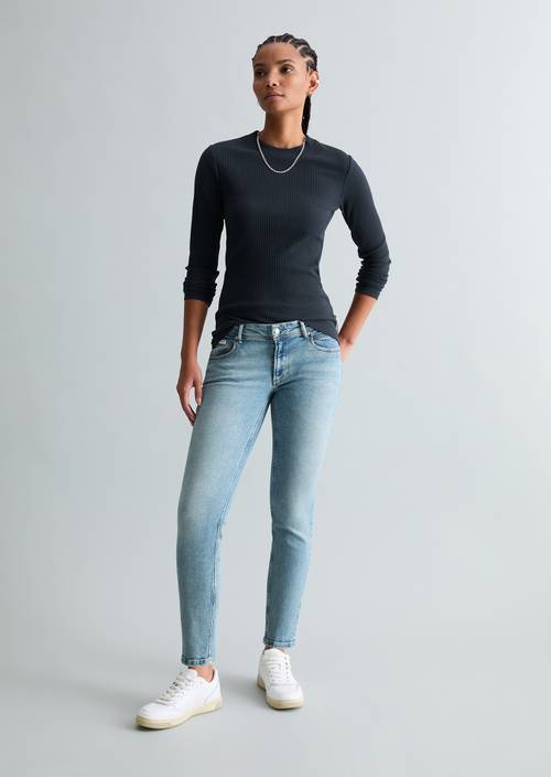 Jeans model Alva slim cropped Light Blue in vooraanzicht