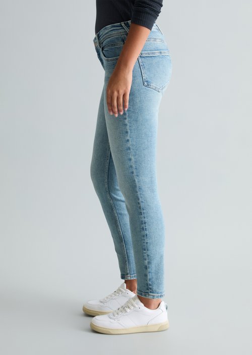 Jeans model Alva slim cropped — Light Blue