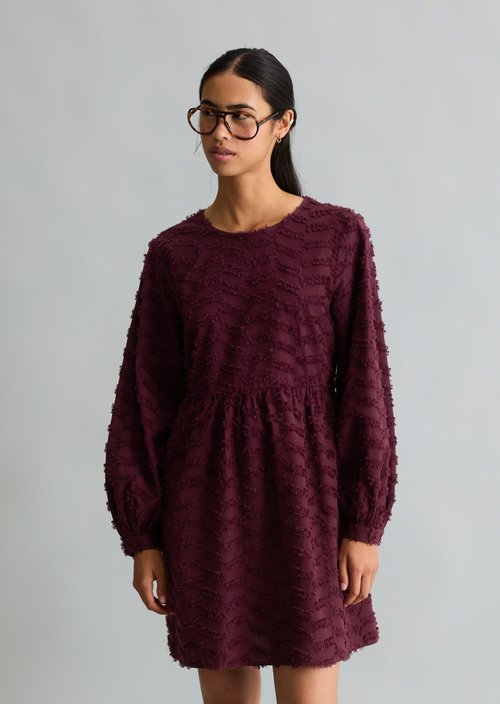 Dress relaxed — Dark Maroon