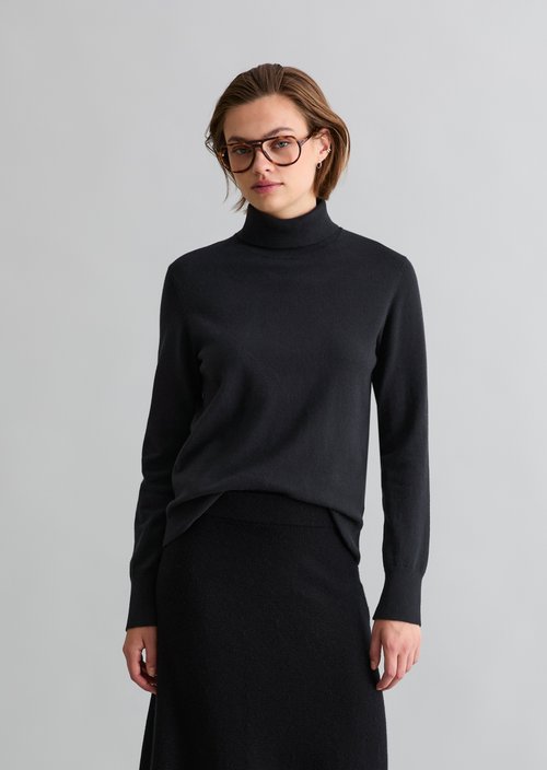 Regular turtleneck sweater — Black Melange