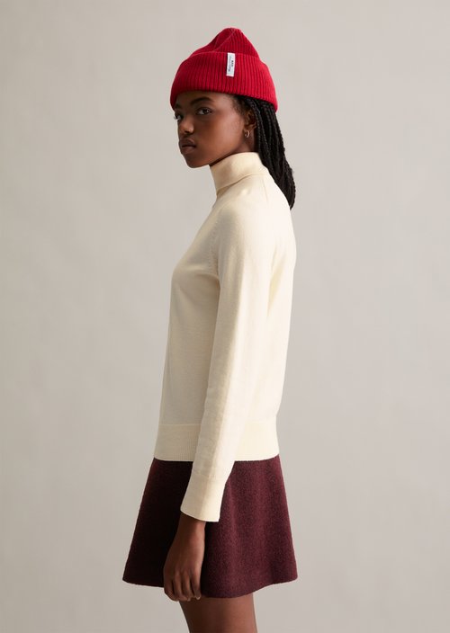 Regular turtleneck sweater — White Blush