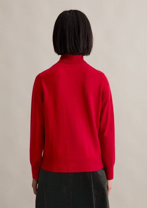 Regular turtleneck sweater — Red Mulberry