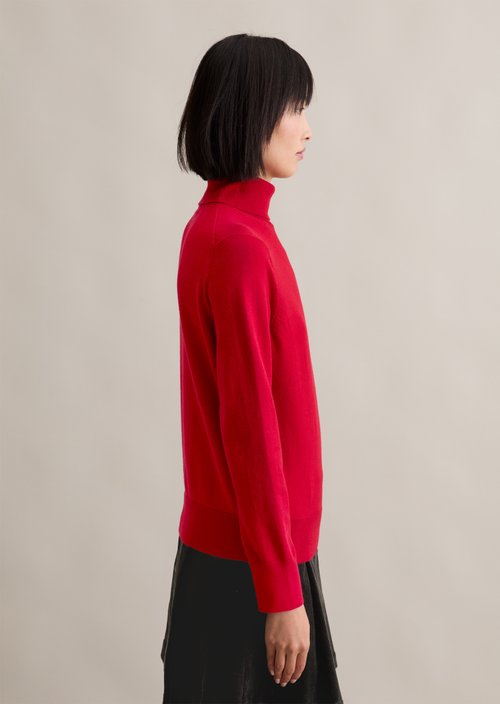 Regular turtleneck sweater — Red Mulberry