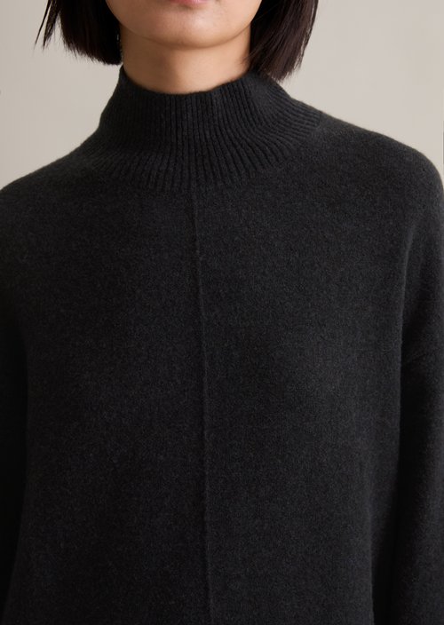 Knitted dress regular — Black
