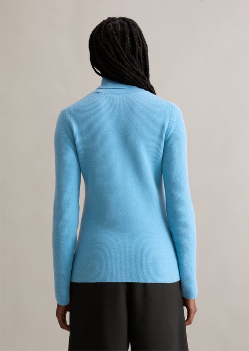 Turtleneck sweater slim — Azure Sky