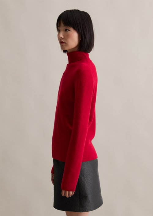 Turtleneck sweater slim — Red Mulberry