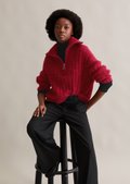 Troyer relaxed made from a fine wool/alpaca wool blend - red