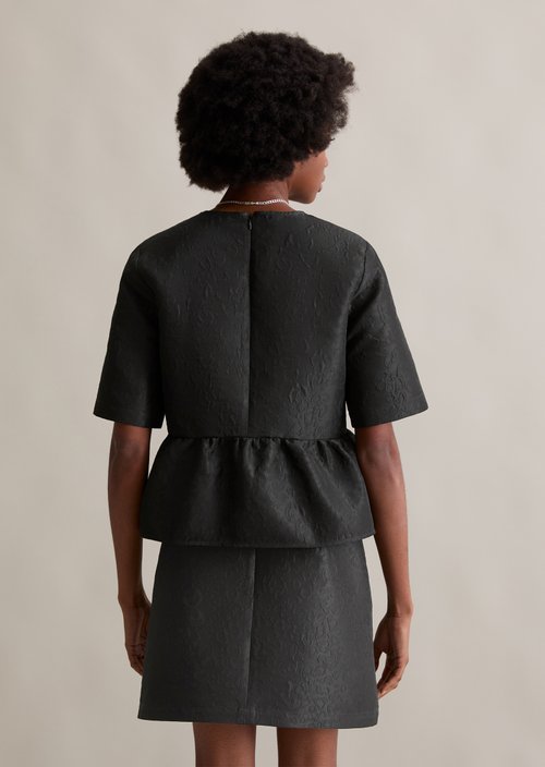 Regular short-sleeved blouse — Black