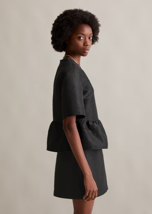 Regular short-sleeved blouse — Black