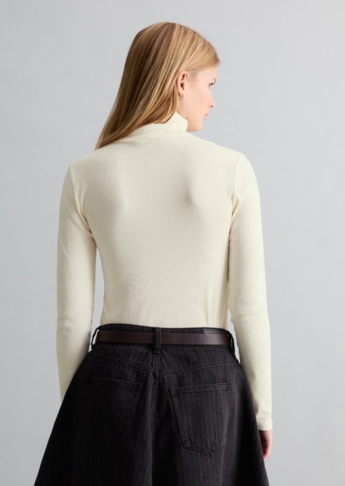 Turtleneck longsleeve slim — Creamy White