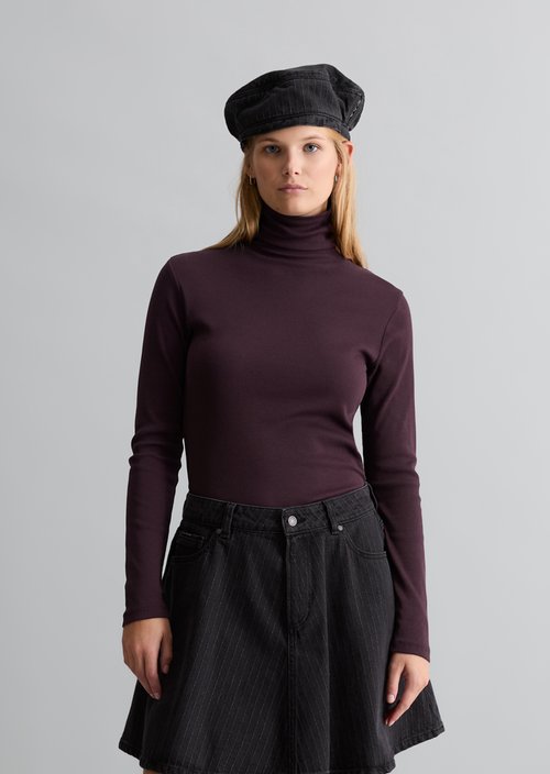 Turtleneck longsleeve slim — Rhubarb Jam