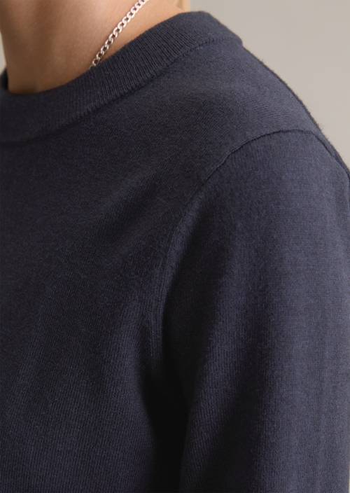 Trui regular Dark Blue Melange in detailaanzicht