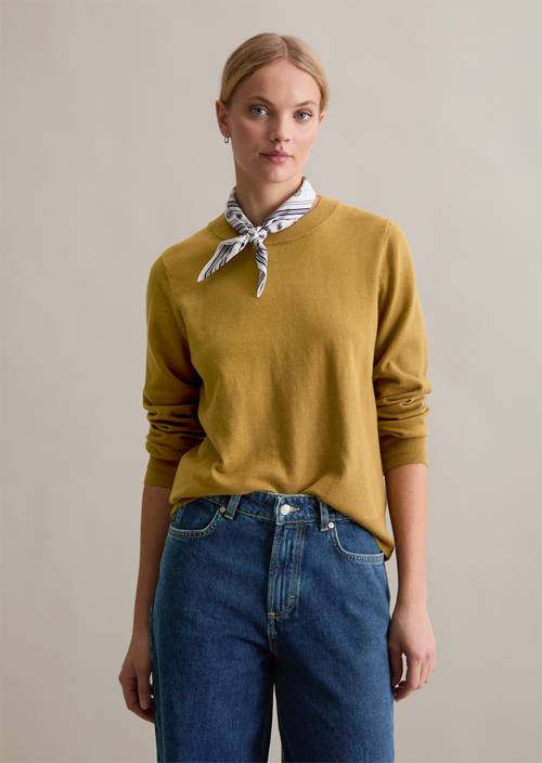 Trui regular Dark Yellow Melange in vooraanzicht