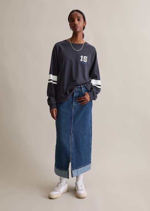 College-style longsleeve relaxed Blue Depths in front view