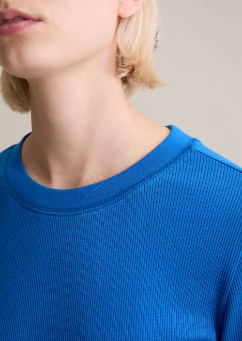 Longsleeve slim Pale Cobalt in Detailansicht