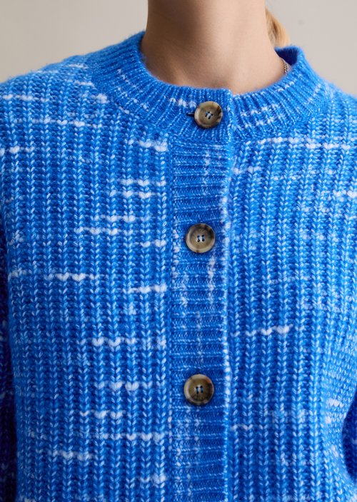 Chunky cropped cardigan — Pale Cobalt