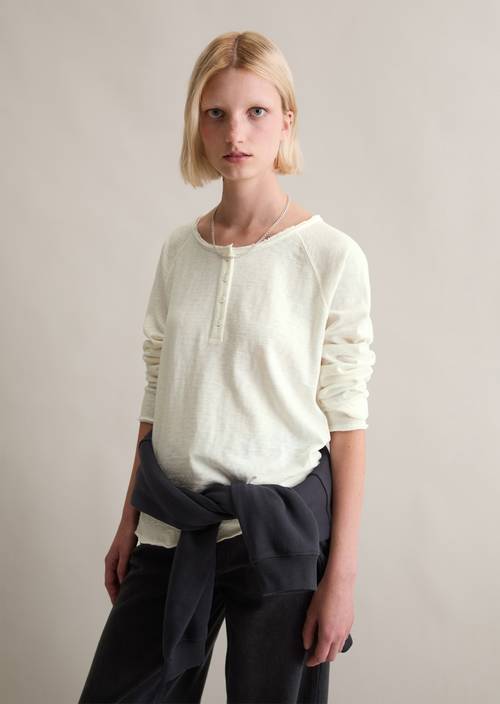 T-shirt long régulier Silky White en vue de face