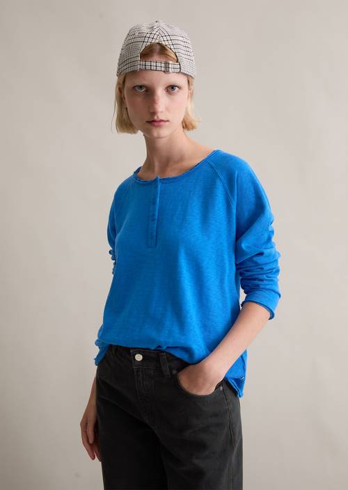 T-shirt long régulier Pale Cobalt en vue de face