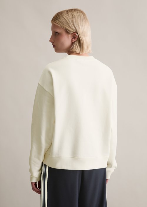 College-style relaxed sweatshirt — Silky White