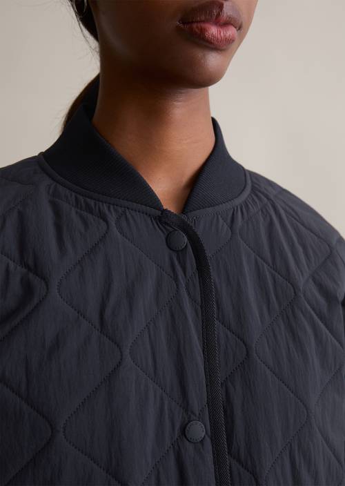 Giacca trapuntata regular Blue Depths in vista dettagliata