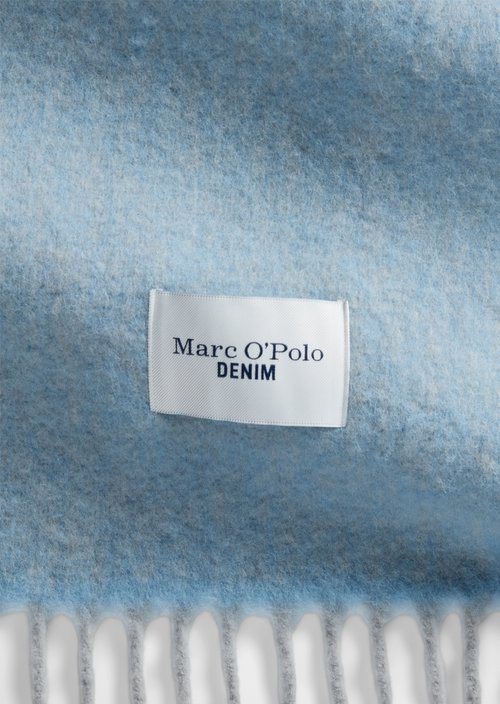 Schal — Light Blue (alternate view)