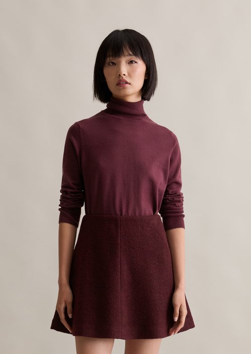 Mini skirt A-shape — Dark Maroon