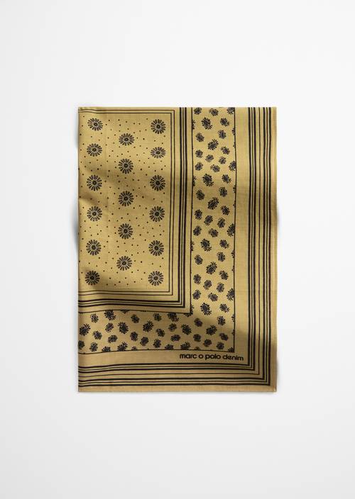 Bandana Medium Beige in front view