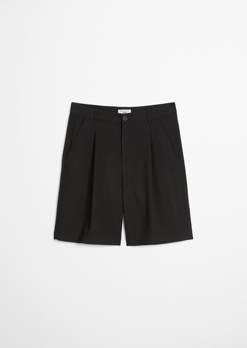 Relaxed pinstripe Bermuda shorts — Black