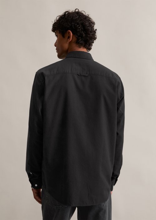 Regular shirt — Black