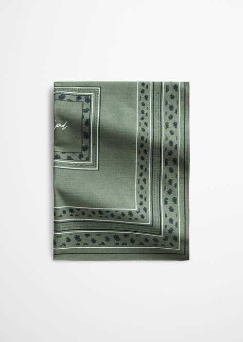 Bufanda Dark Green en vista frontal