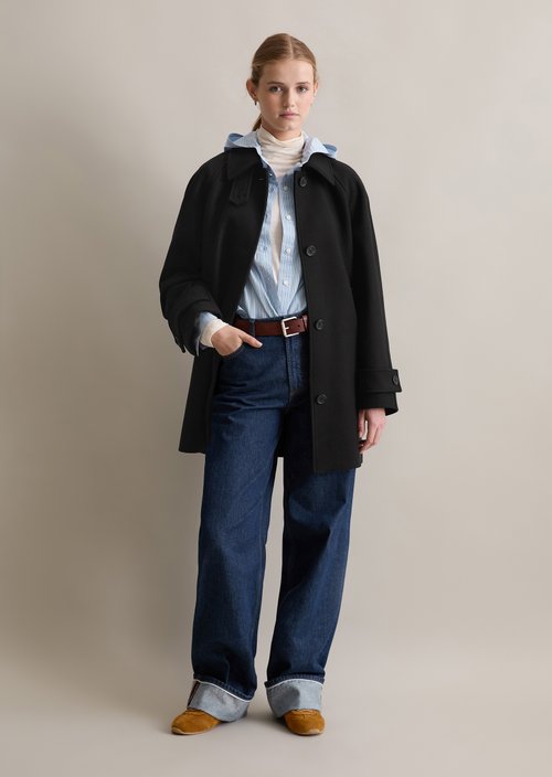 Relaxed short coat — Black