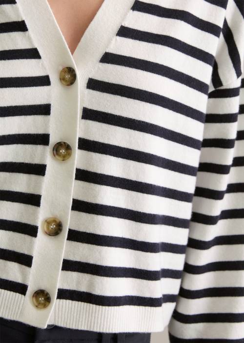 Gestreept V-hals vest relaxed Dark Blue in detailaanzicht