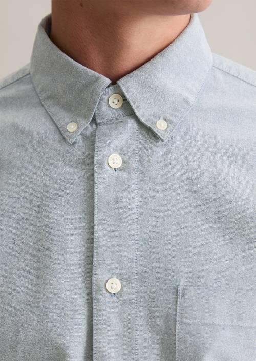 Chemise regular Dark Blue en vue détaillée