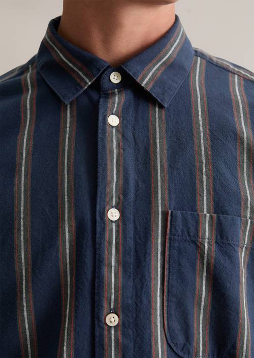 Chemise regular Dark Blue en vue détaillée