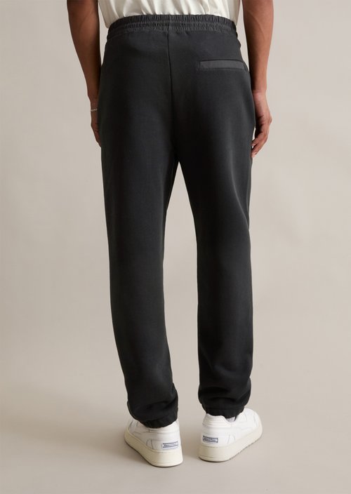 Relaxed sweatpants — Black