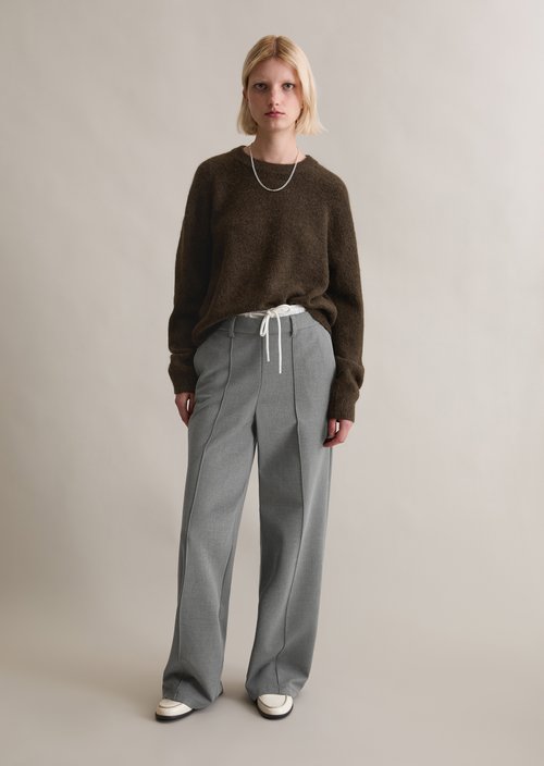Relaxed knit sweater — Black Espresso