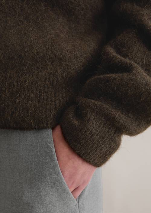 Sweter z dzianiny o luźnym kroju Black Espresso w widoku szczegółowym