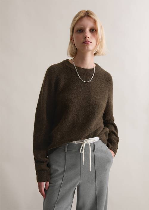 Sweter z dzianiny o luźnym kroju Black Espresso w widoku z przodu