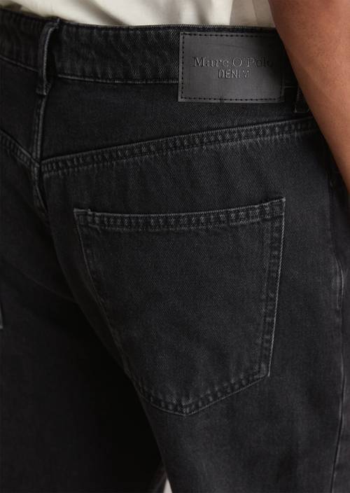 Jeans model Runne tapered Black in detail view